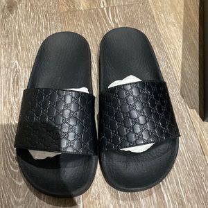 Authentic Gucci slides, size 35